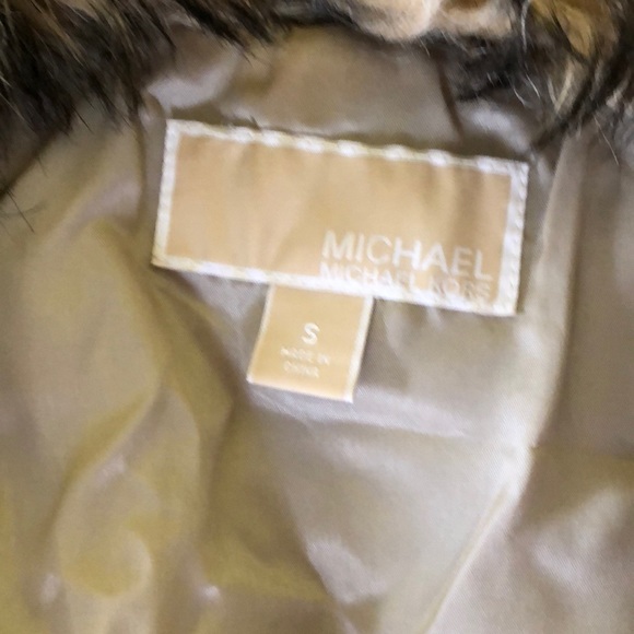 Michael Kors fur vest - Picture 2 of 3